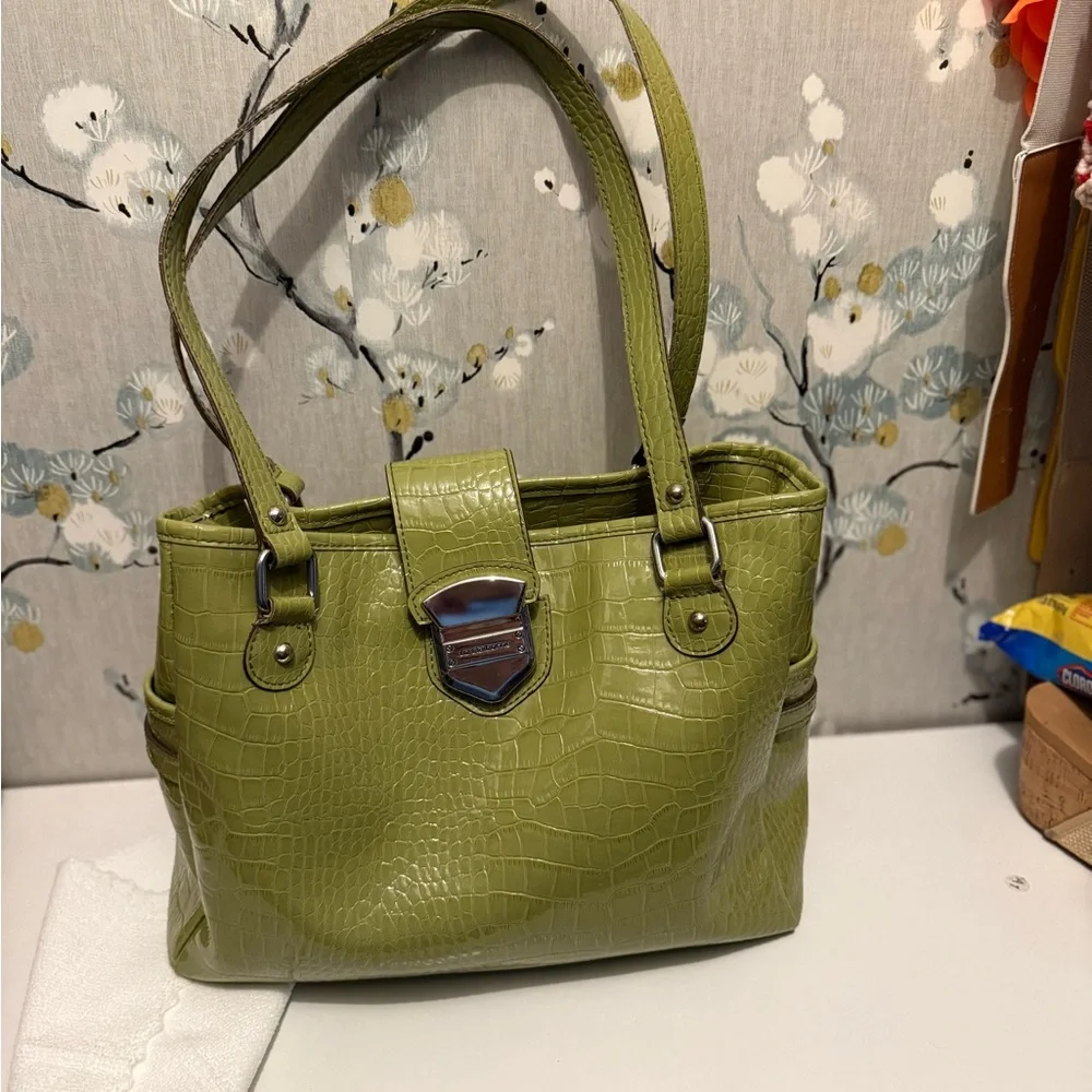 Liz Claiborne Olive Crocodile-Embossed Shoulder Bag - Picture 6 of 9